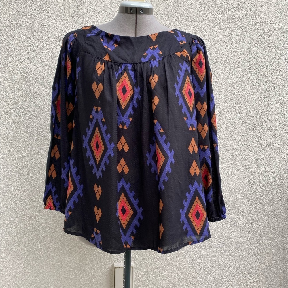 Lucky Long Sleeved Geometric Print Peasant Pull Over Blouse Top Medium
